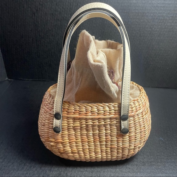 Sea & Grass wicker and draw string top handle handbag NWT PRICE FIRM - Picture 4 of 9